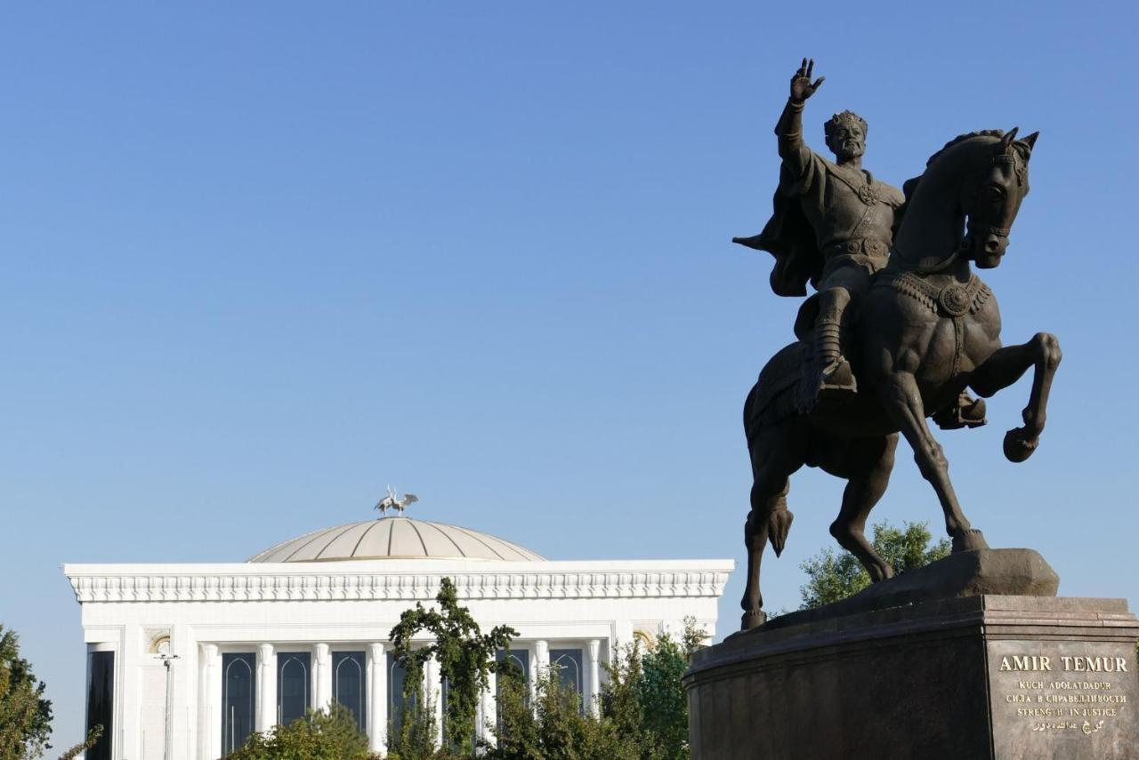 Intercontinental Tashkent By Ihg Hotel Exterior photo