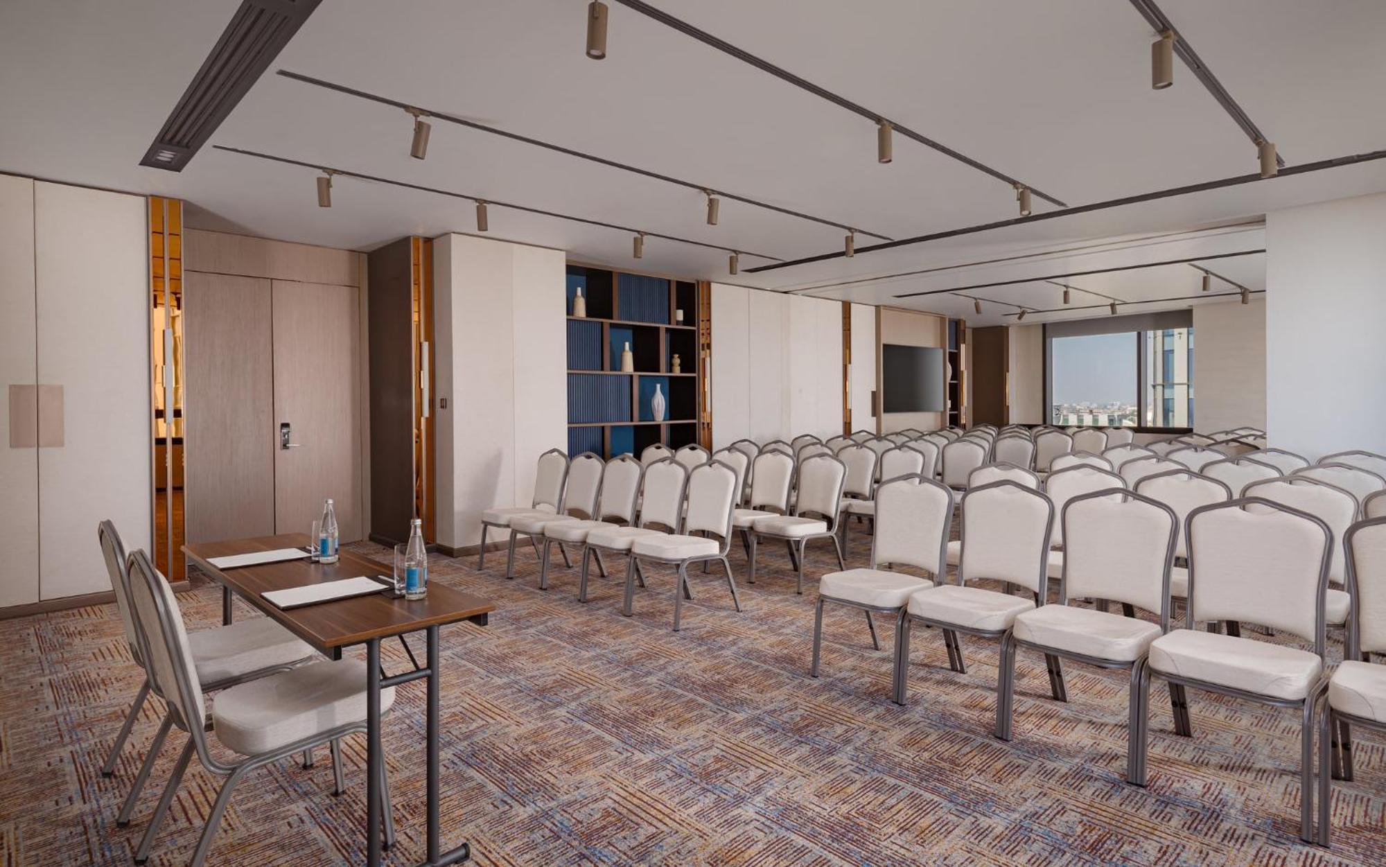 Intercontinental Tashkent By Ihg Hotel Exterior photo